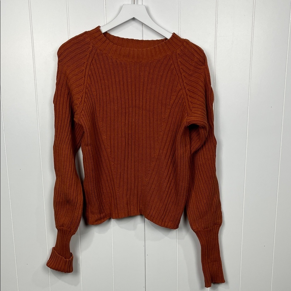 J. Flower Boutique Womens Sweater M Rust Crew Neck Cable Knit 100% Cotton Trendy